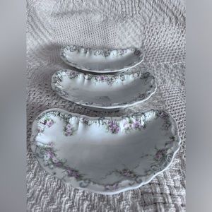 Vintage bone dishes